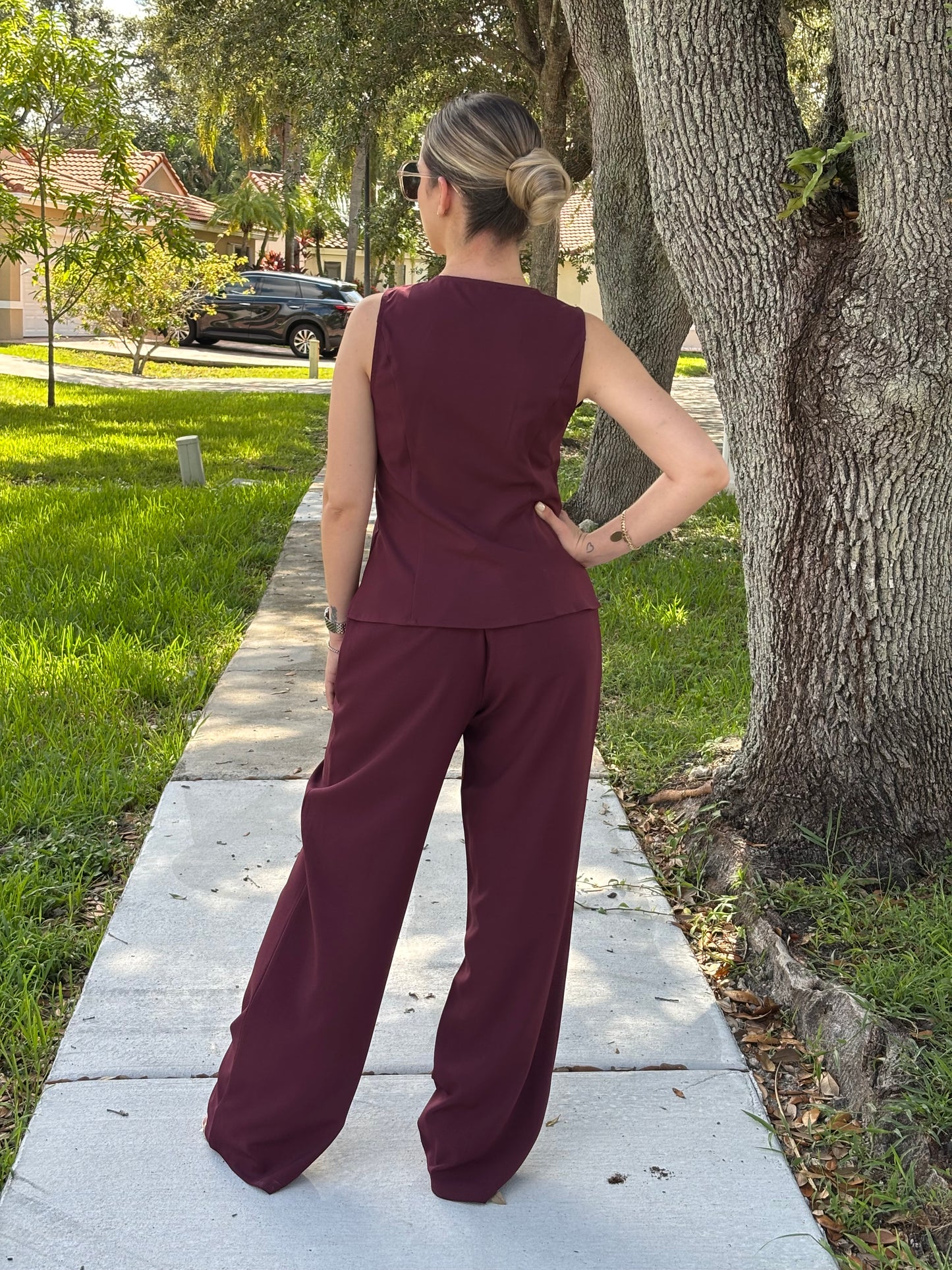 Burgundy set