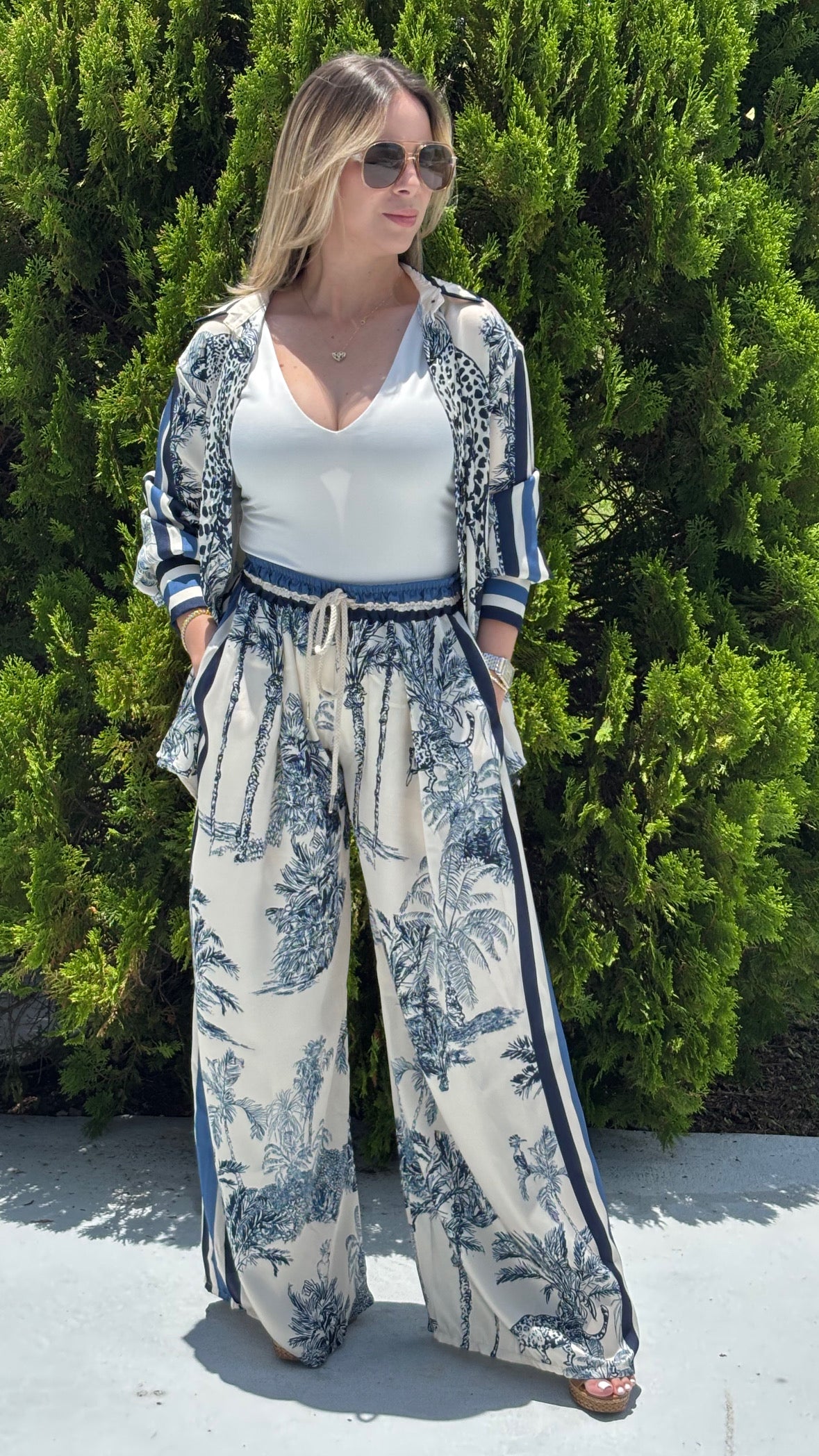 Nadia Blue set