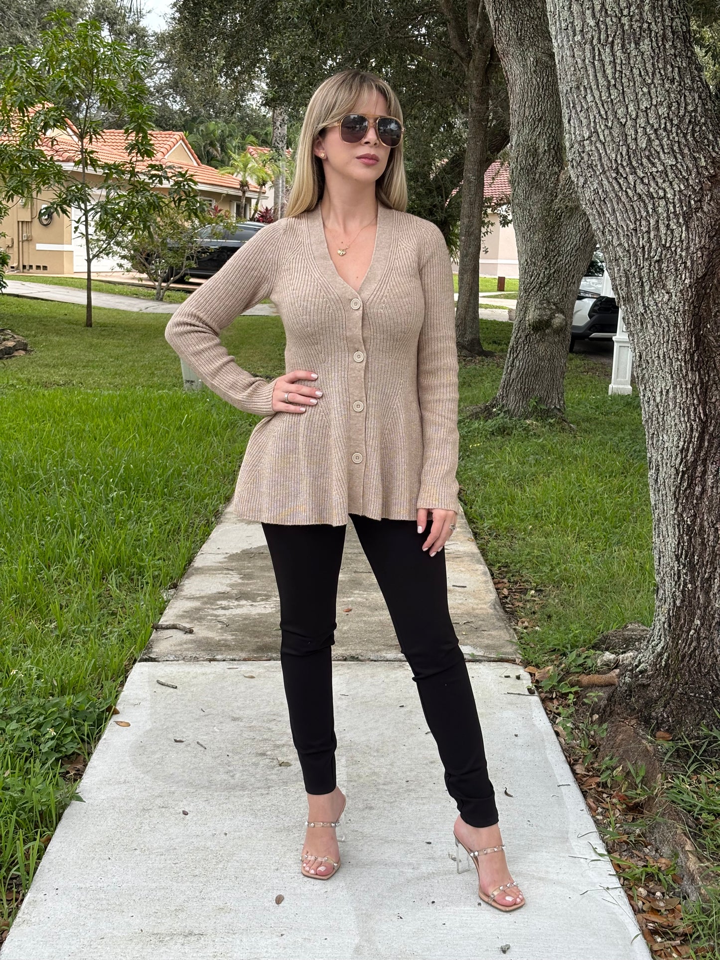 Jaqueline Cardigan
