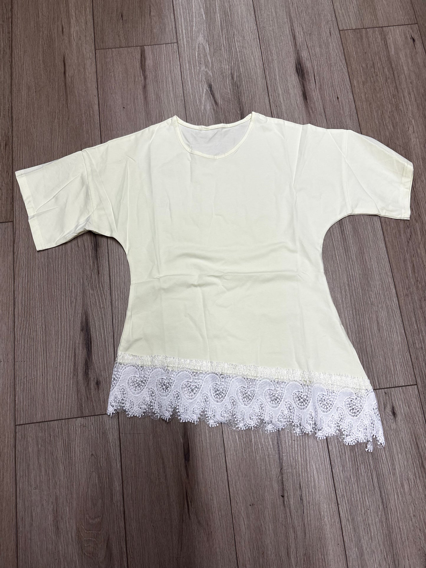 Jenine top