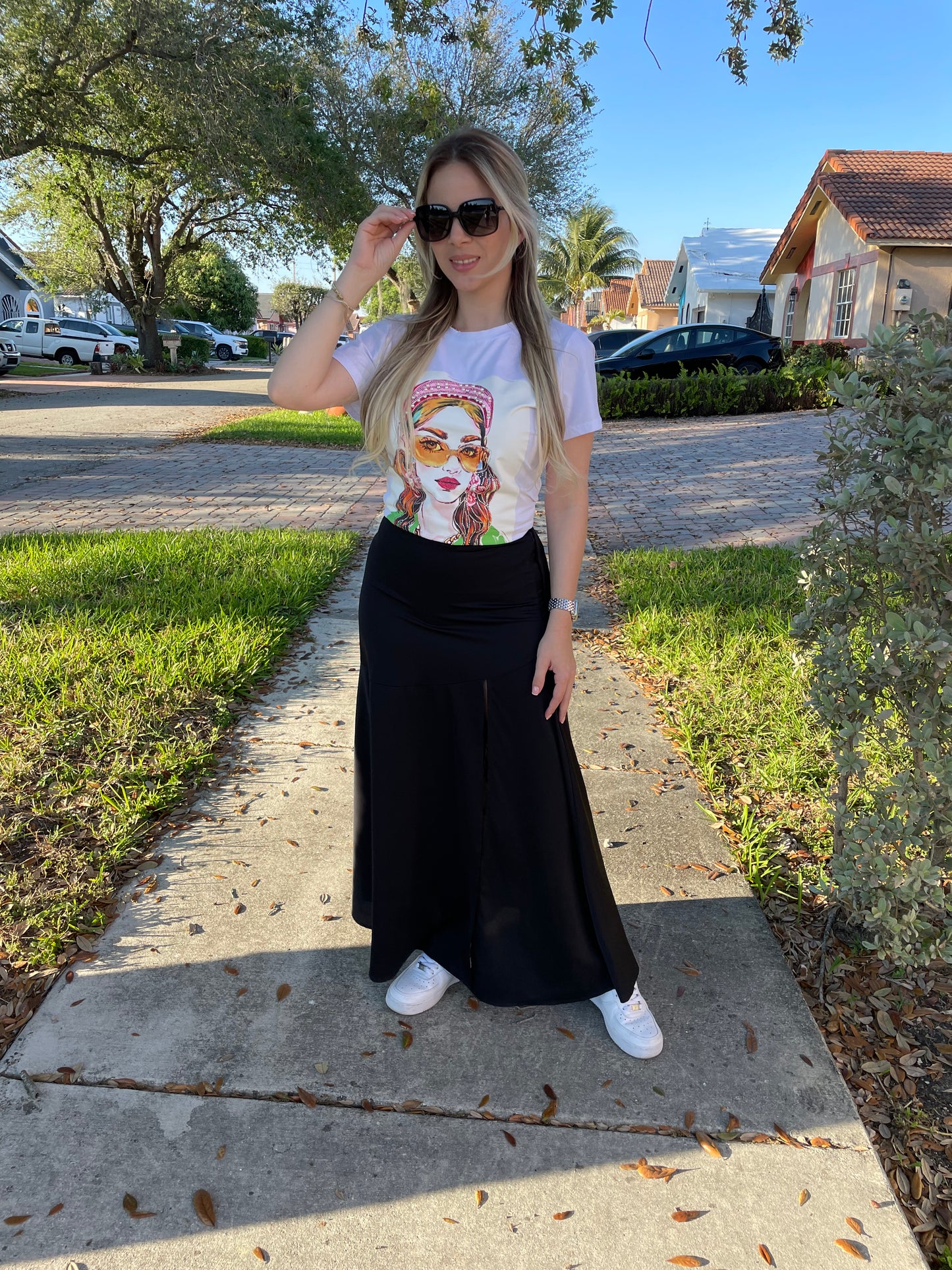 Fatima graphic tee