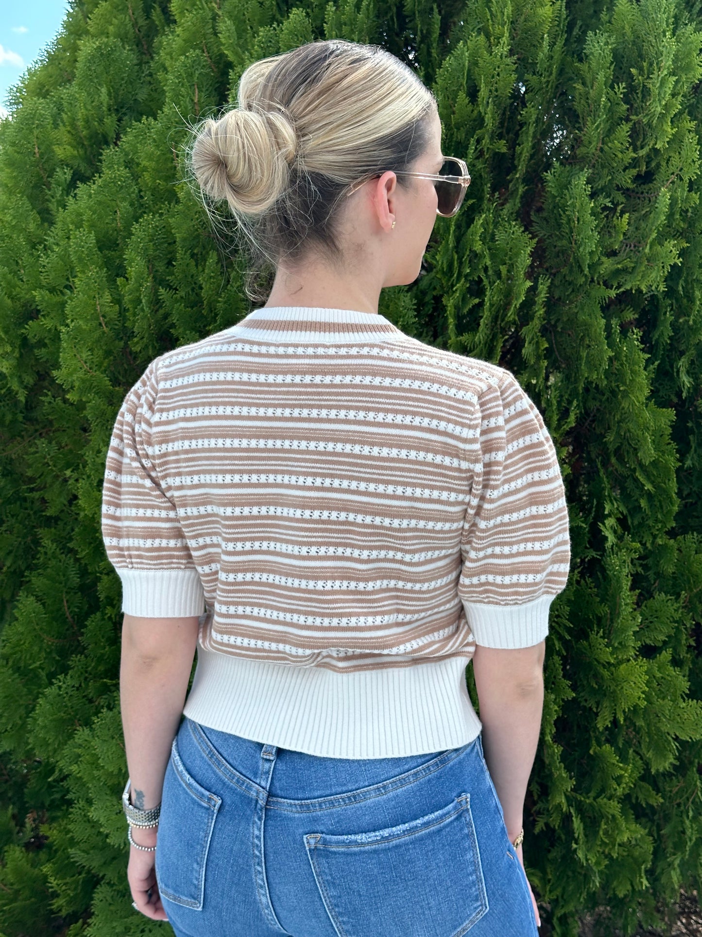 Stripes bow top
