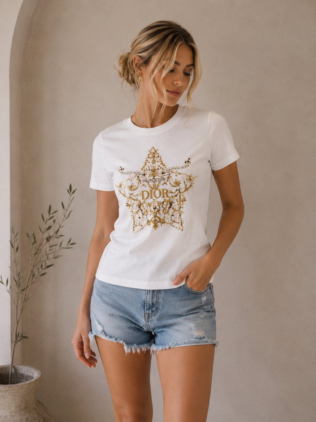 Golden star shirt ⭐️