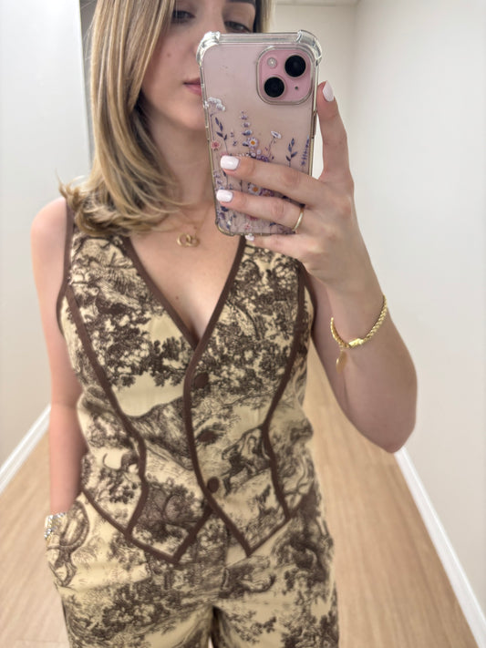Cristina set Brown