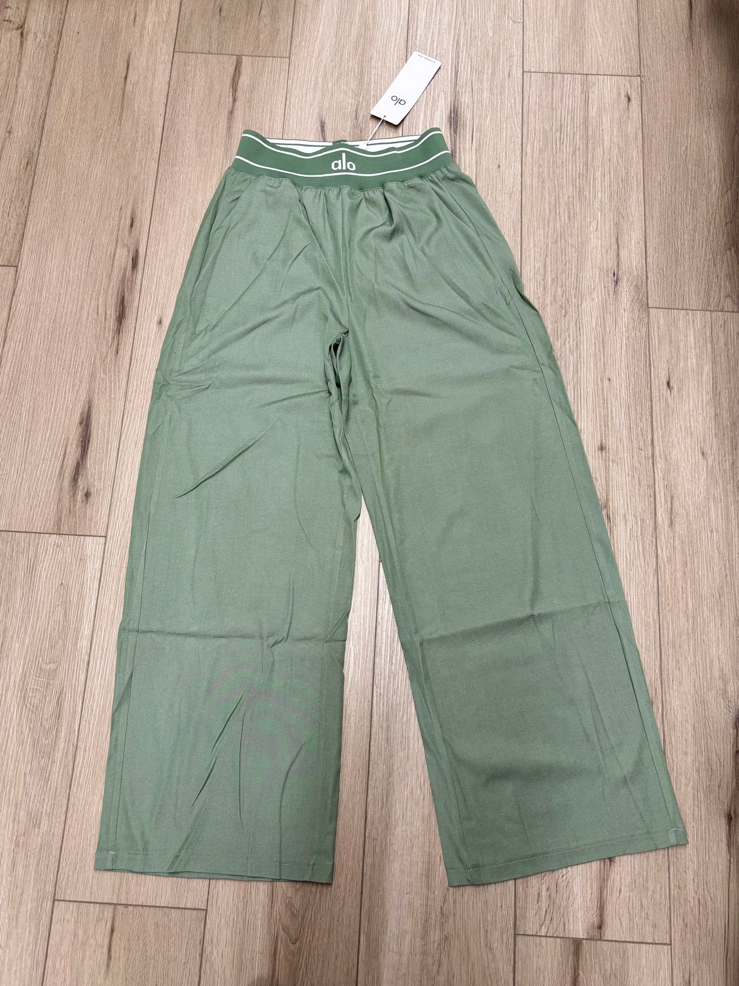 Pantalón con faja elástica