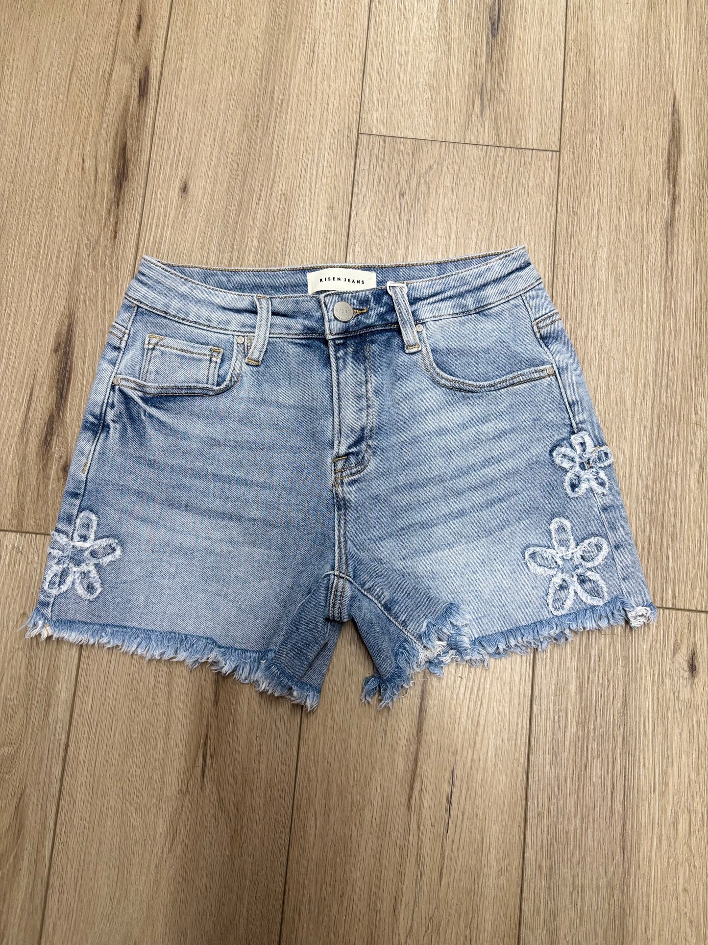 Risen flower short