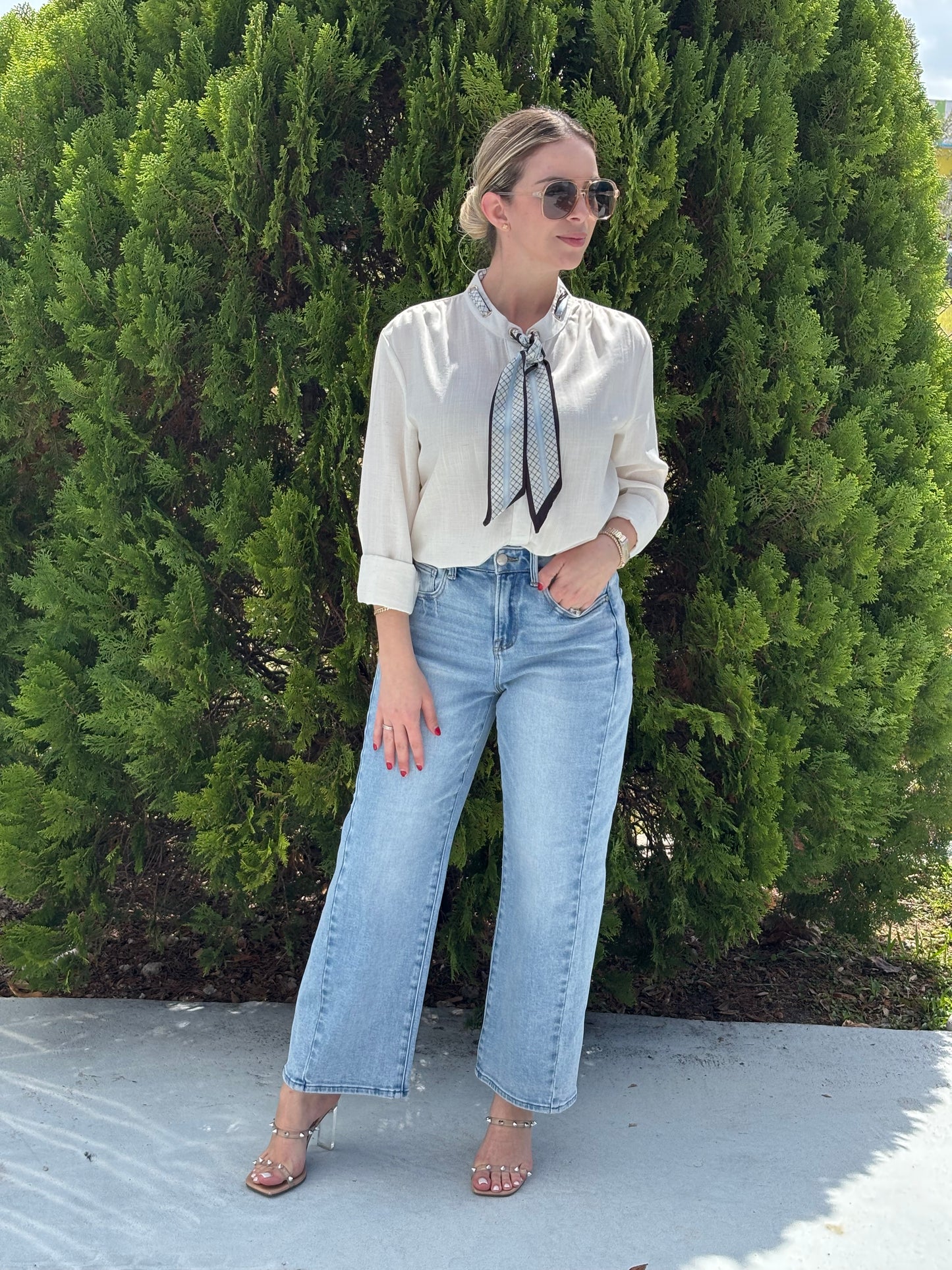 Victoria shirt