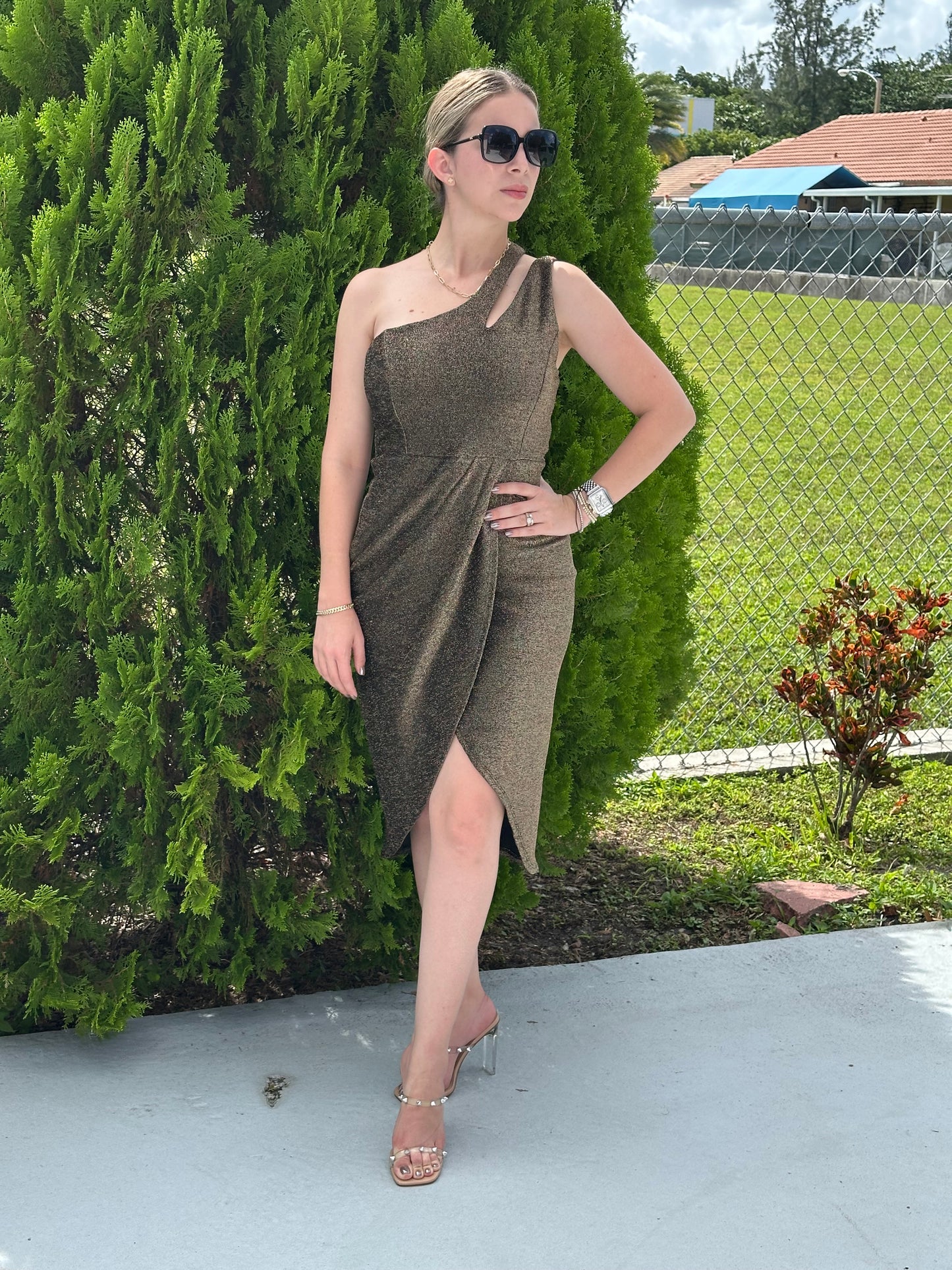 Gilli golden dress