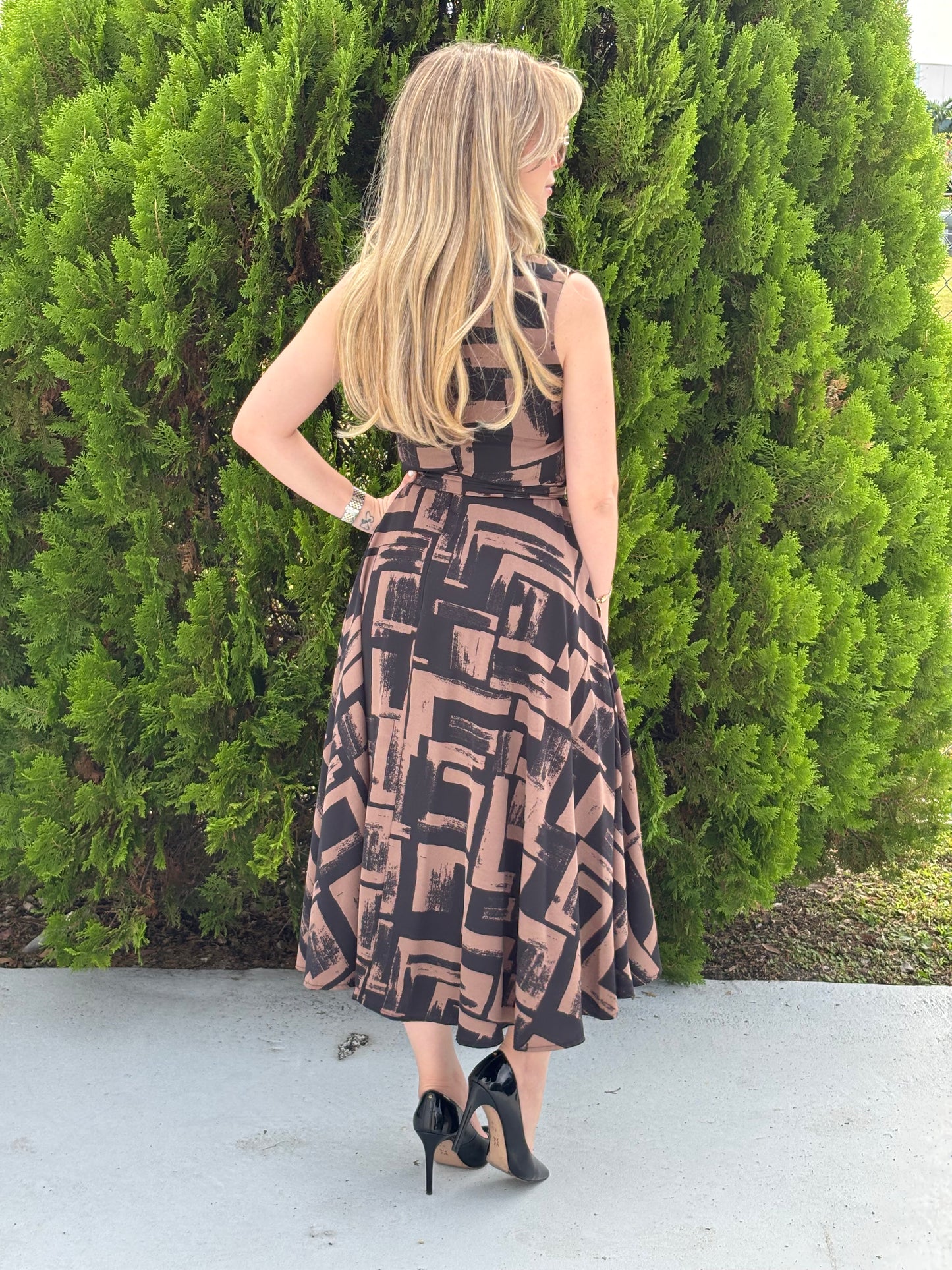 Mocha muse midi dress