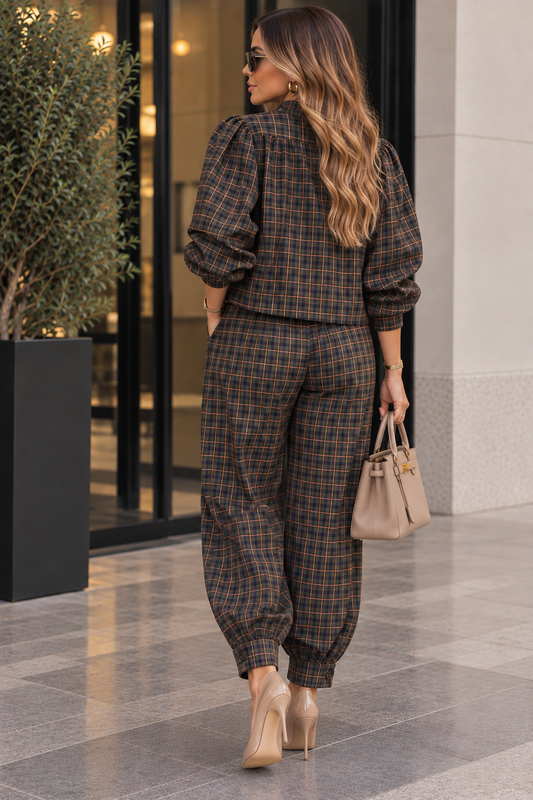 Brown tartan set