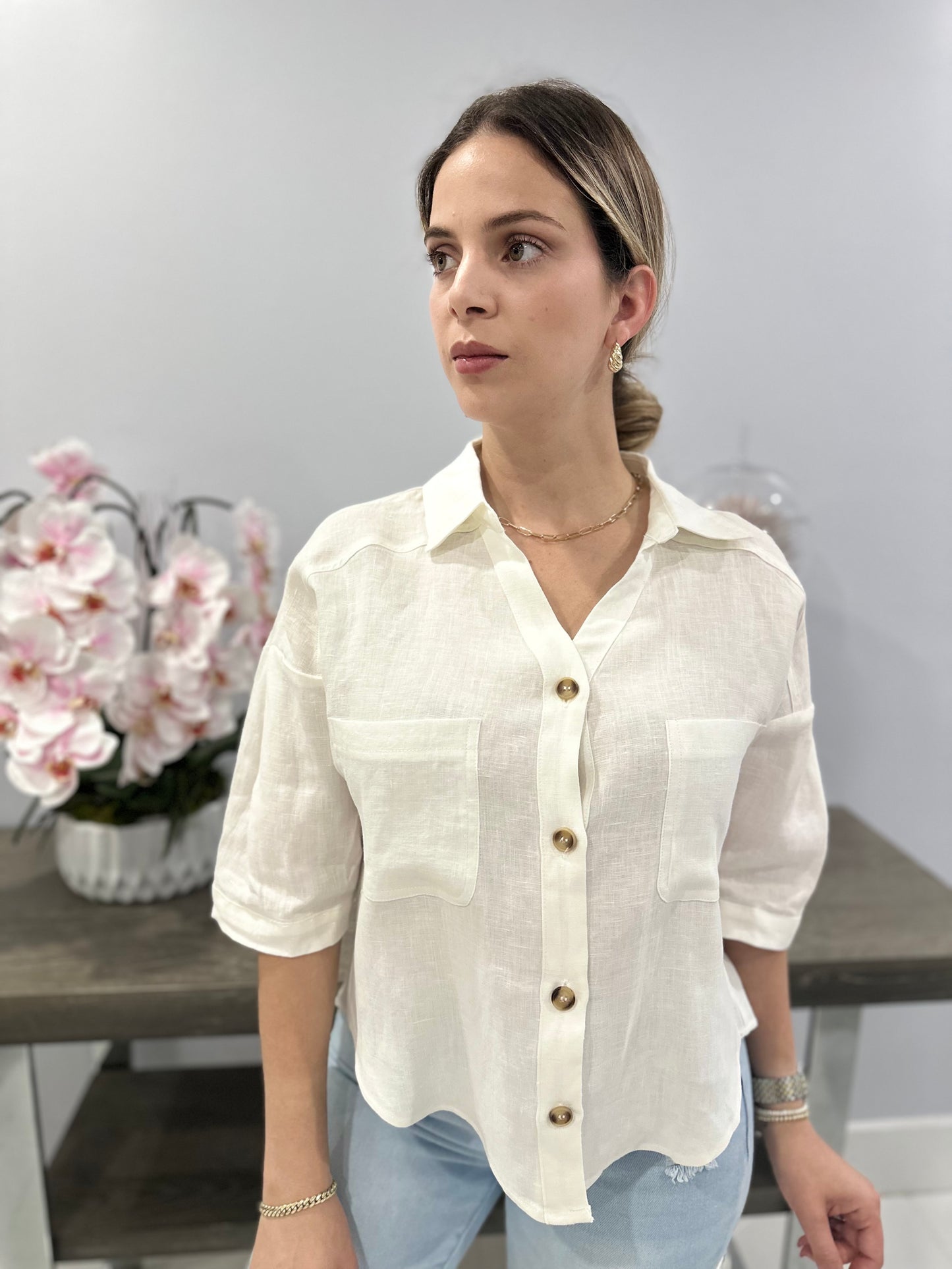 A&A linen in white