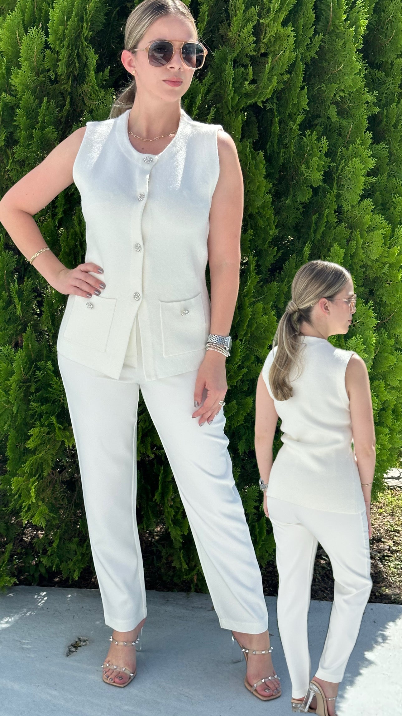 Melania vest