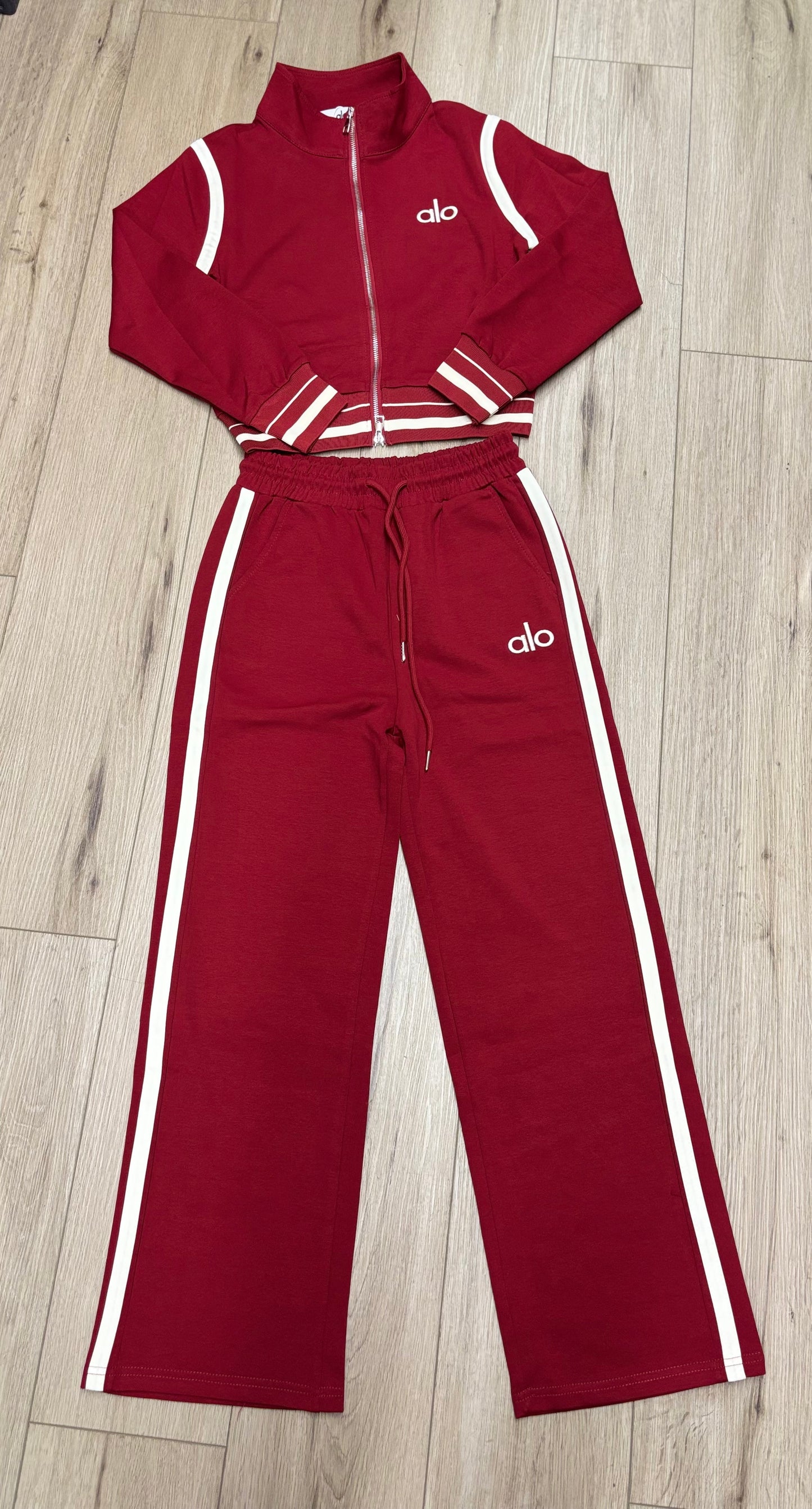 Conjunto Rojo Ha-lo
