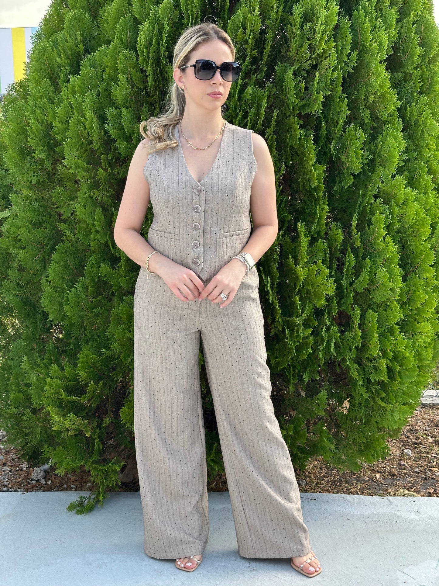 Helen set