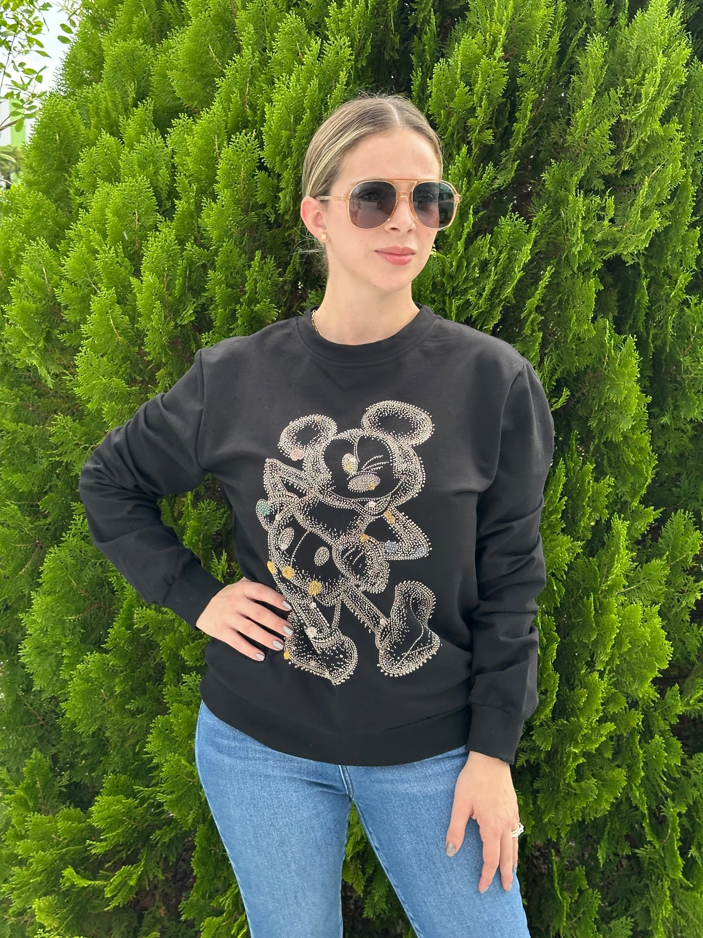 Happy Mickey sweater
