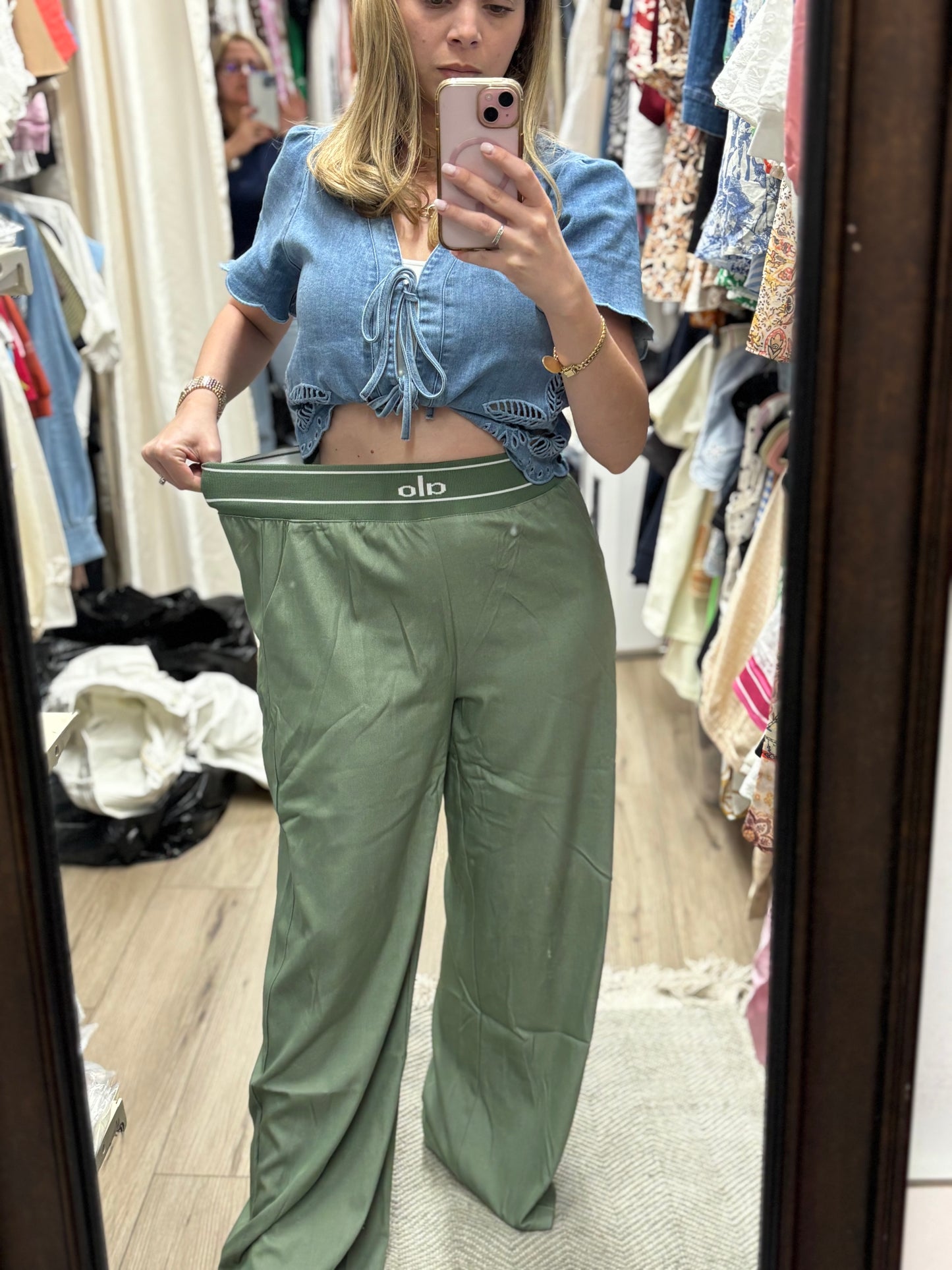 Pantalón con faja elástica