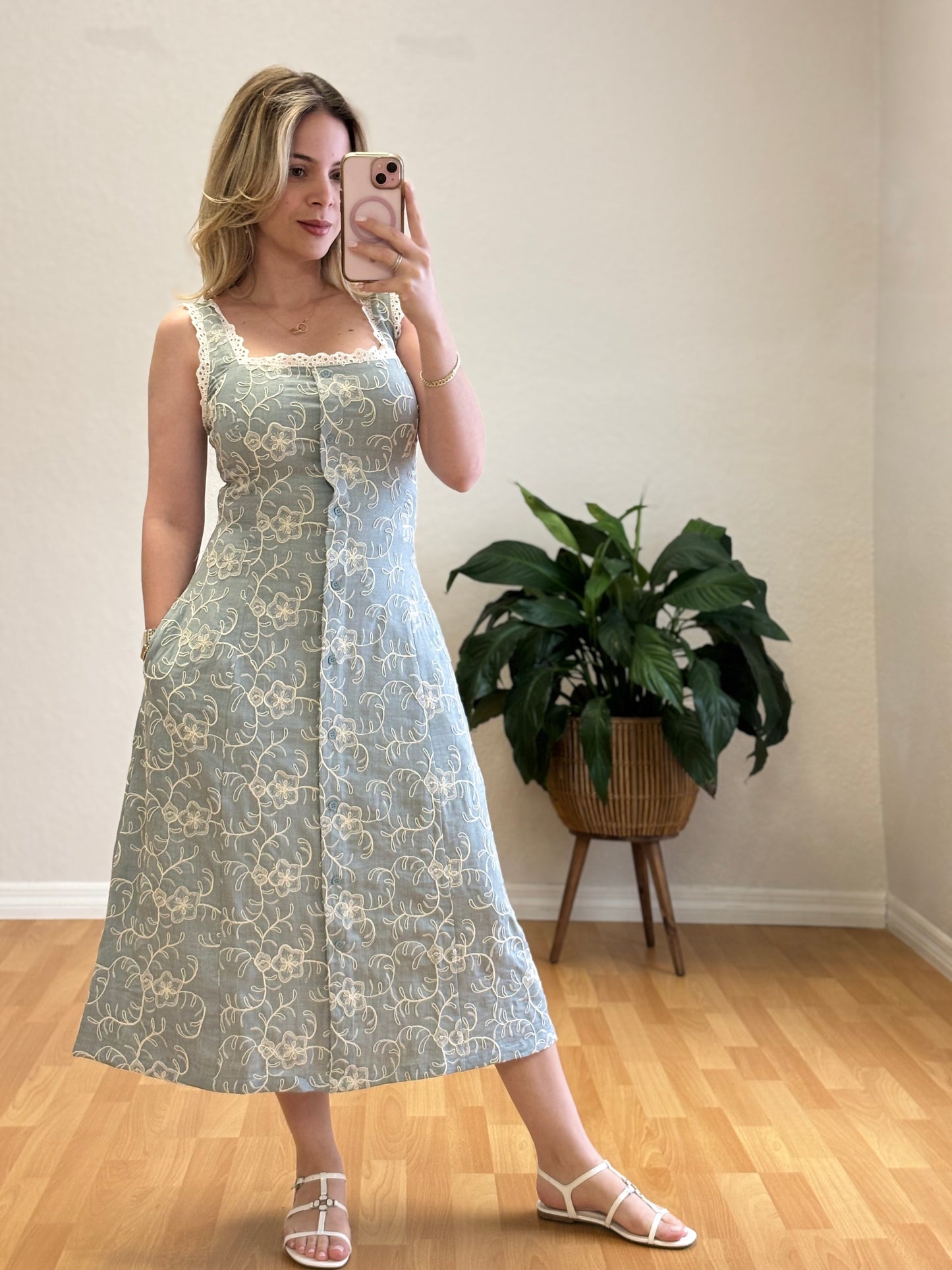 Wendy midi dress
