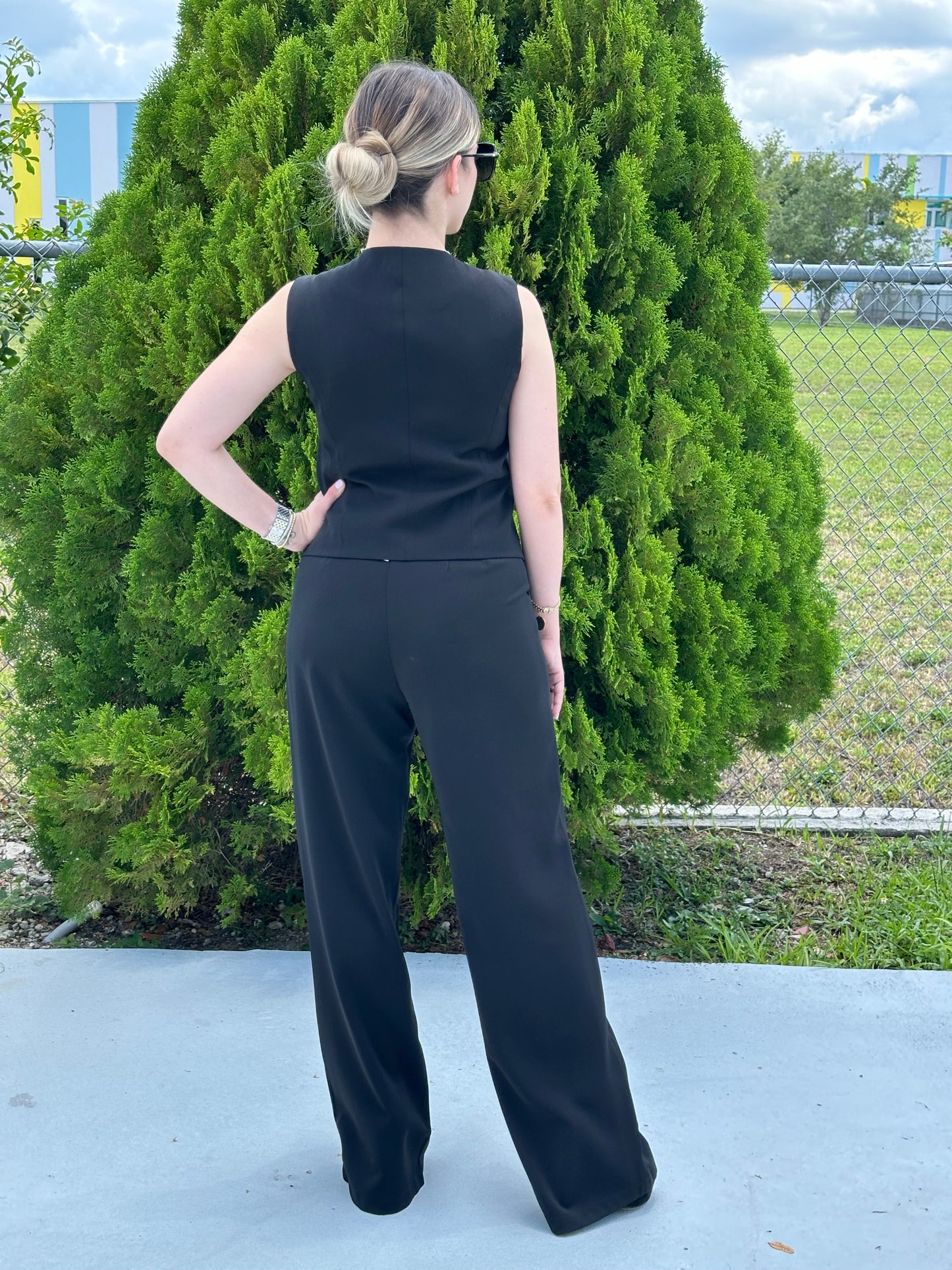Carolina in black
