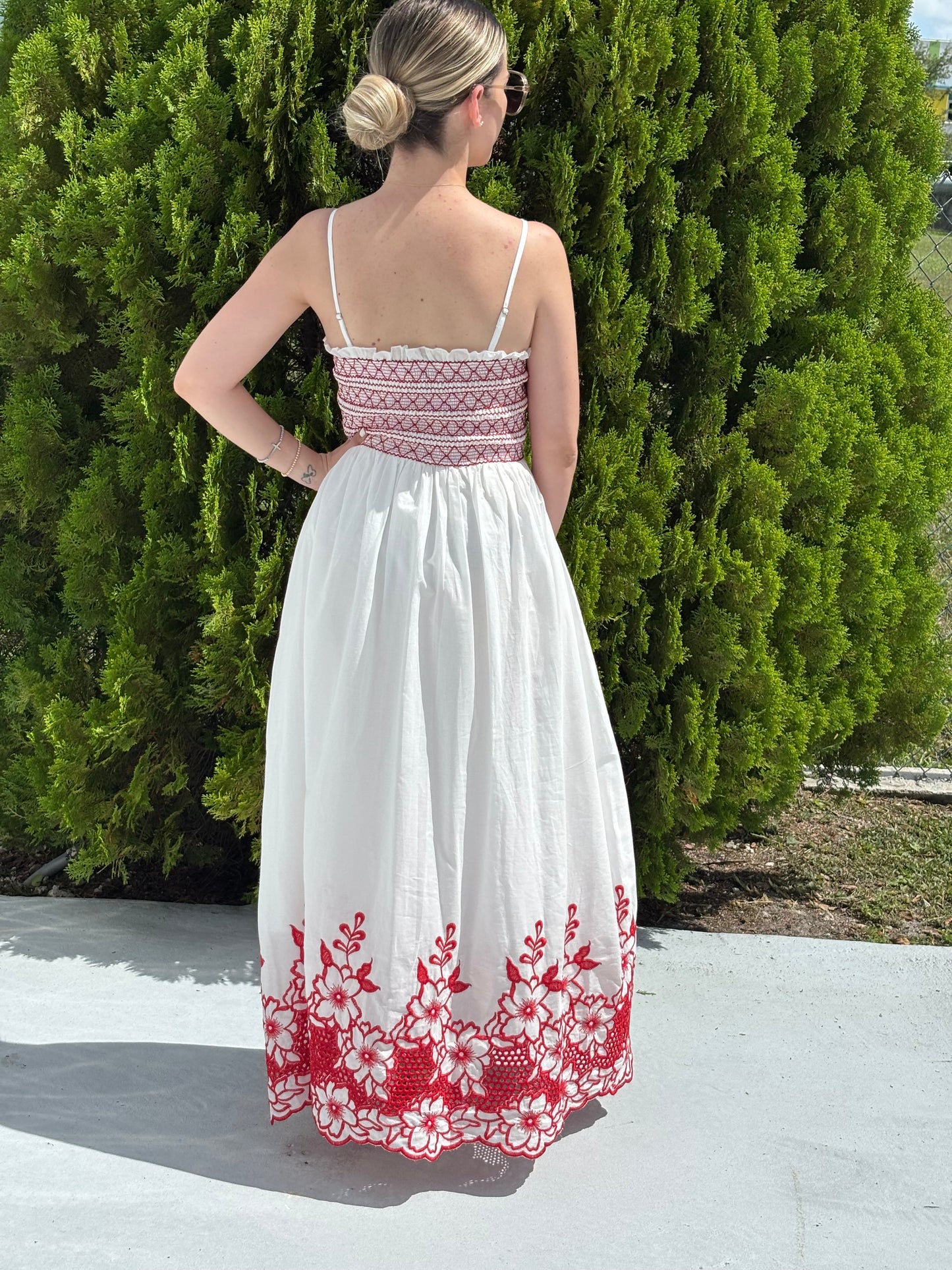 Alma de Flores maxi dress