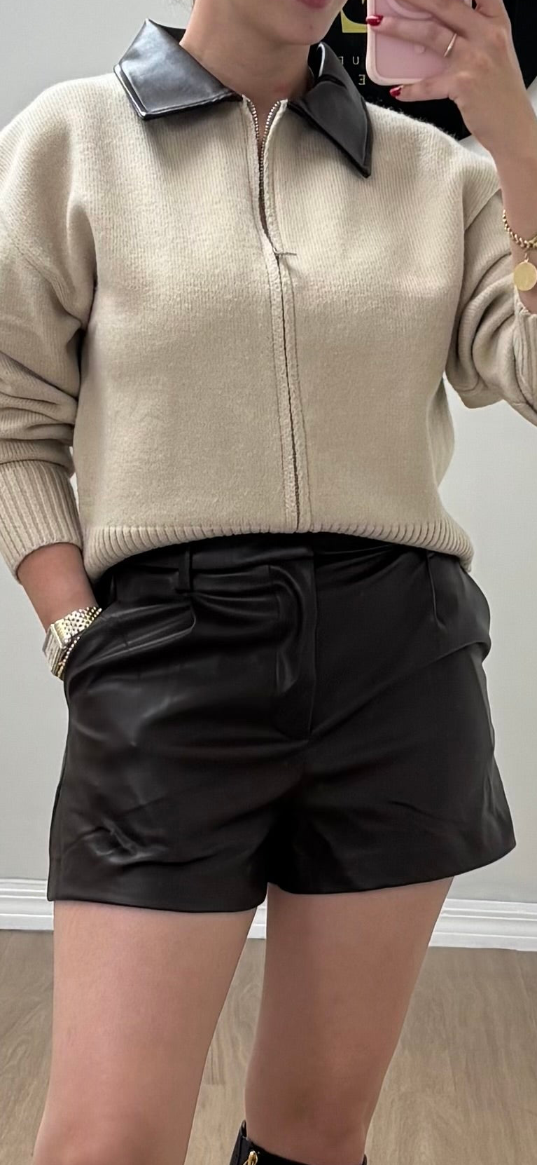 Capuchino leather short