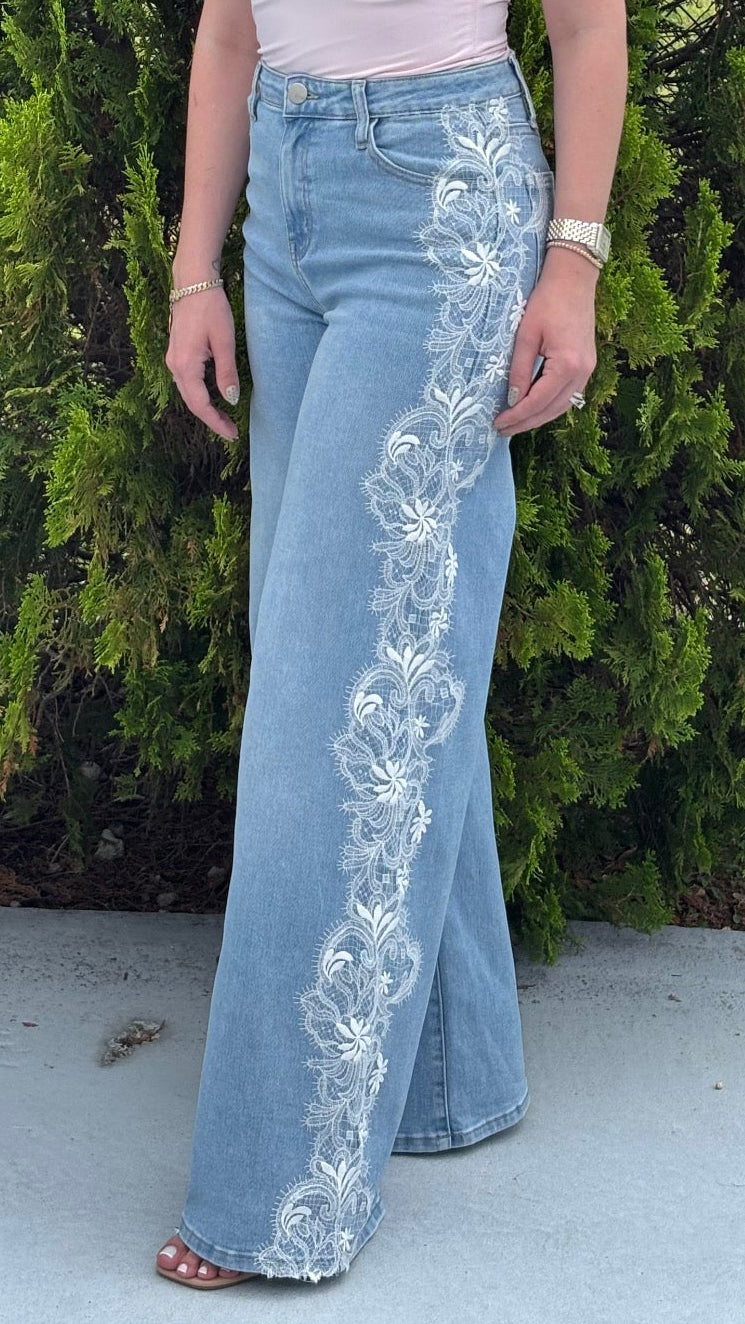 Jean con encaje