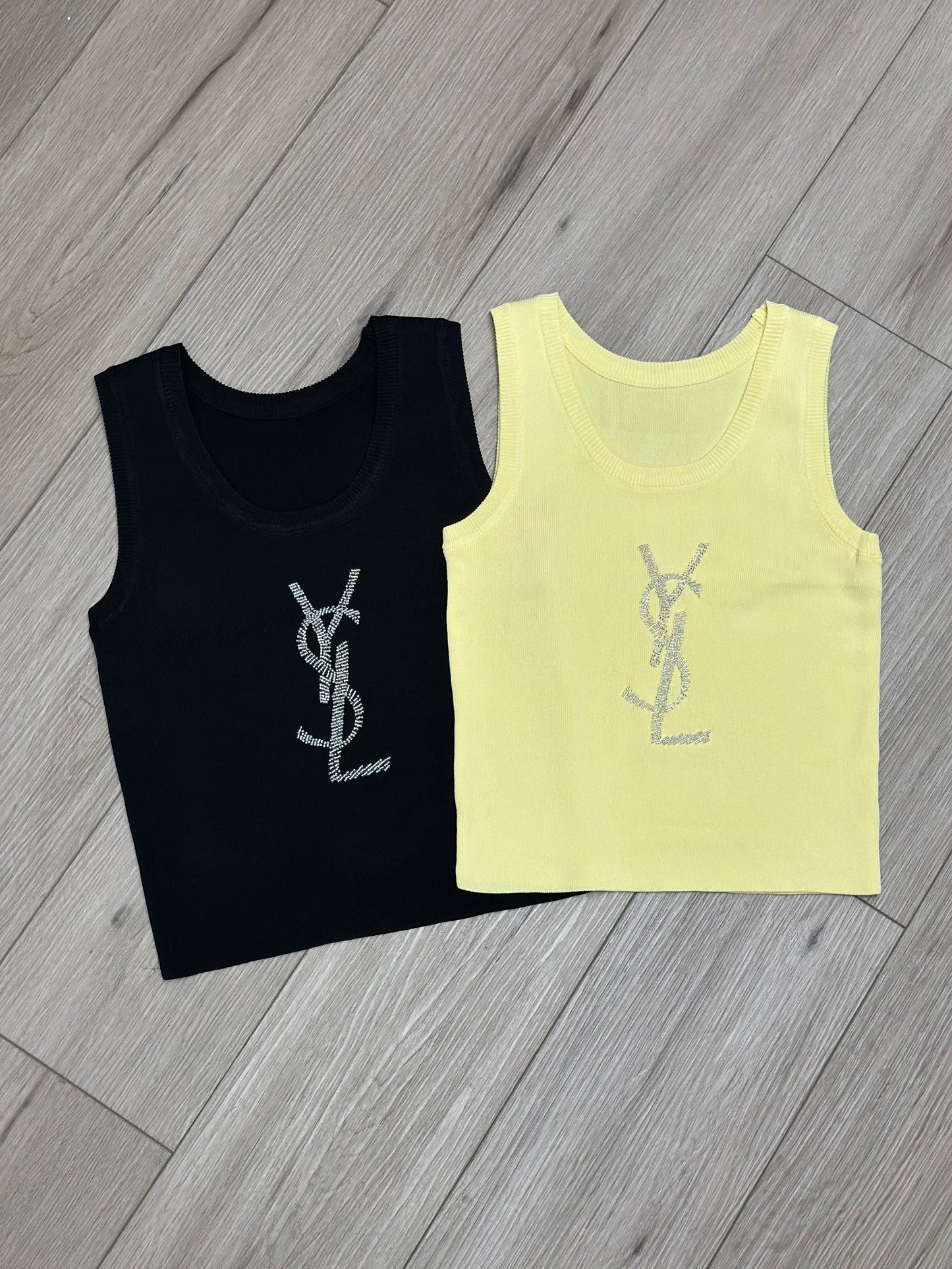 Ivy sleeveless top