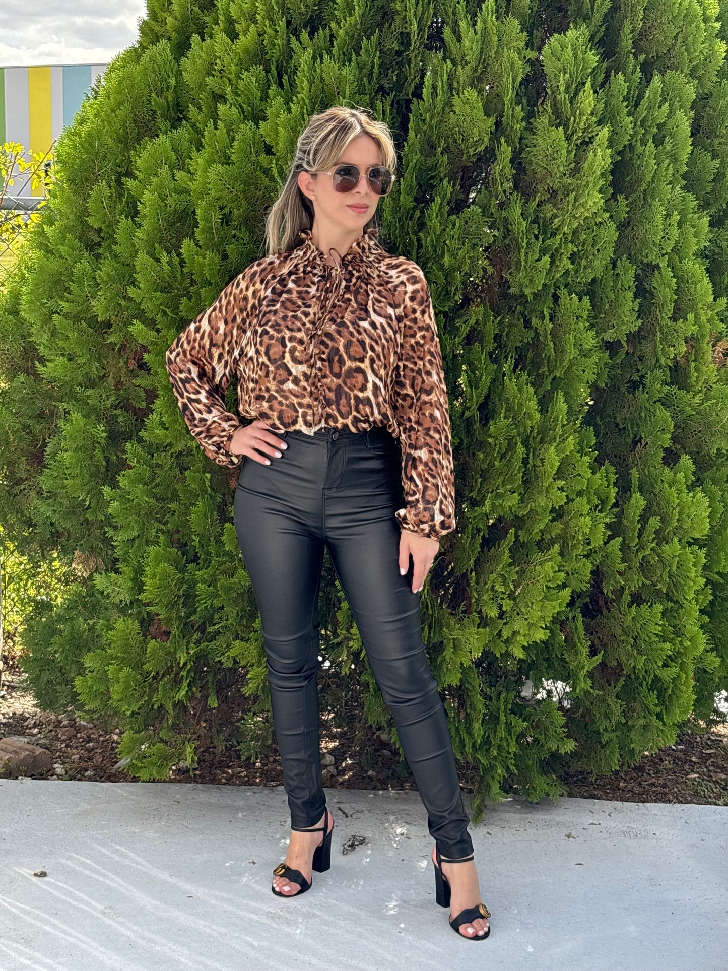 Leather skinny pants