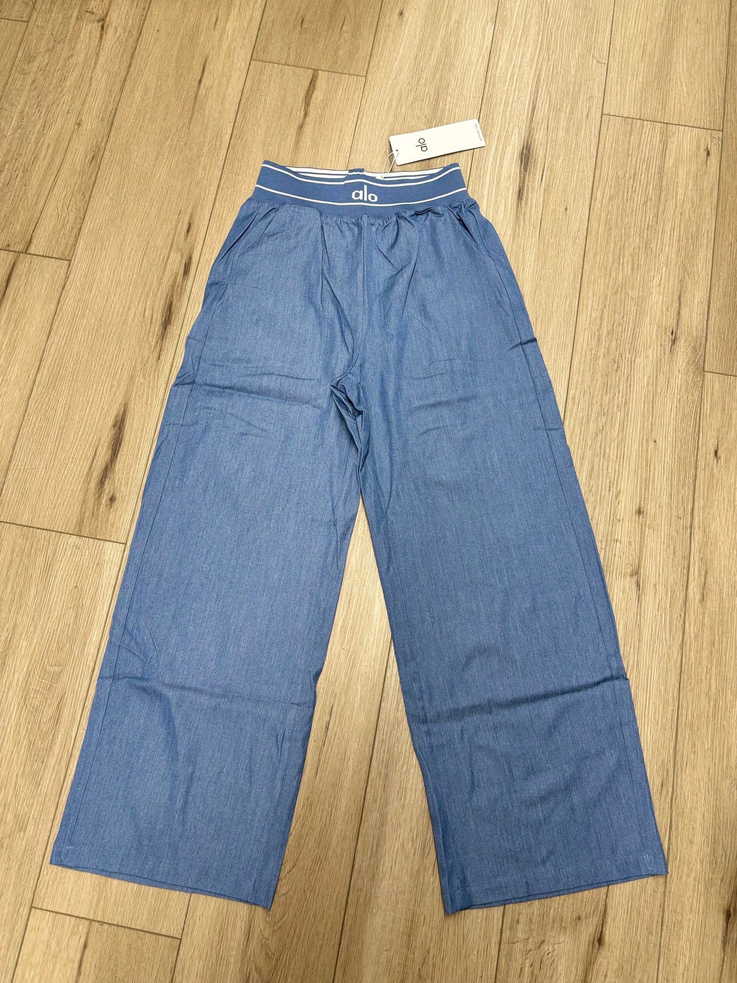 Pantalón con faja elástica