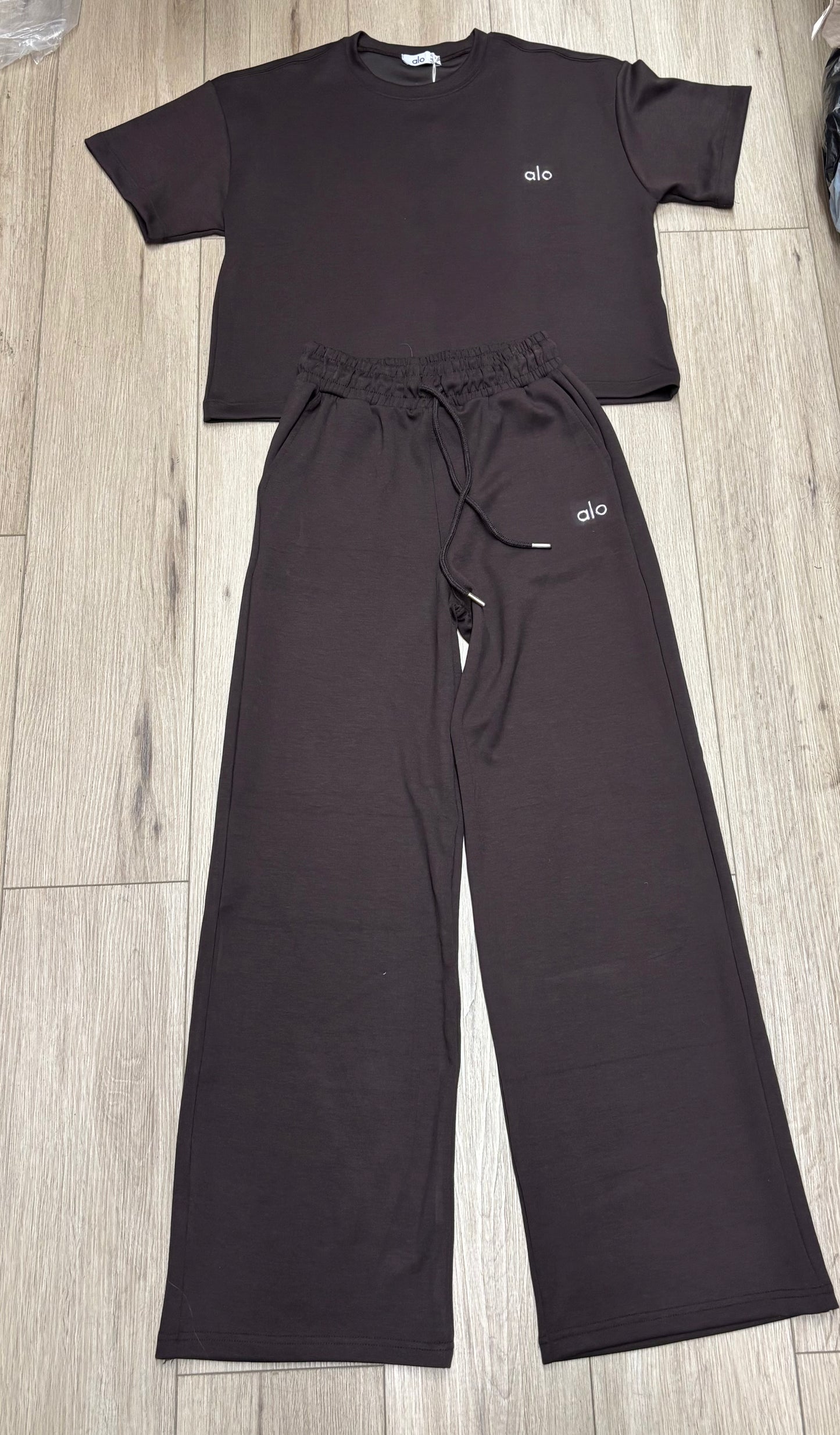 Conjunto deportivo H-alo