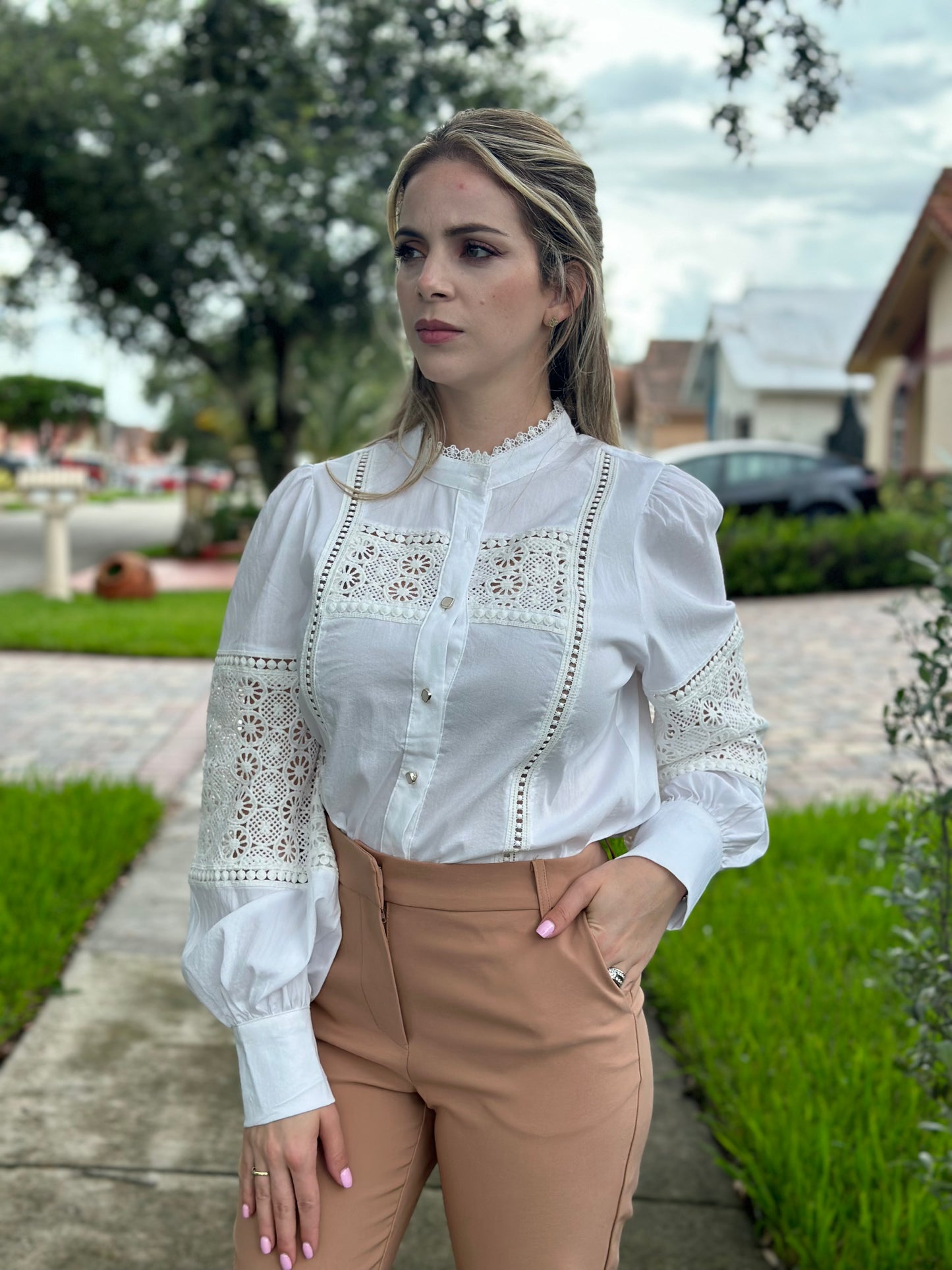 Amara top