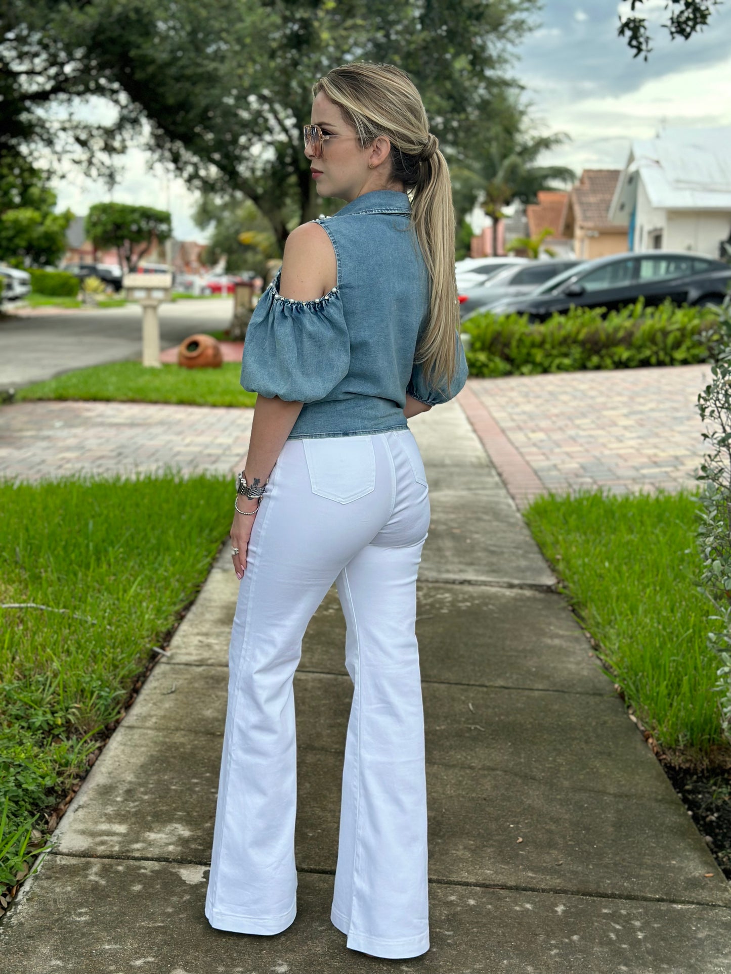 Pure white jeans