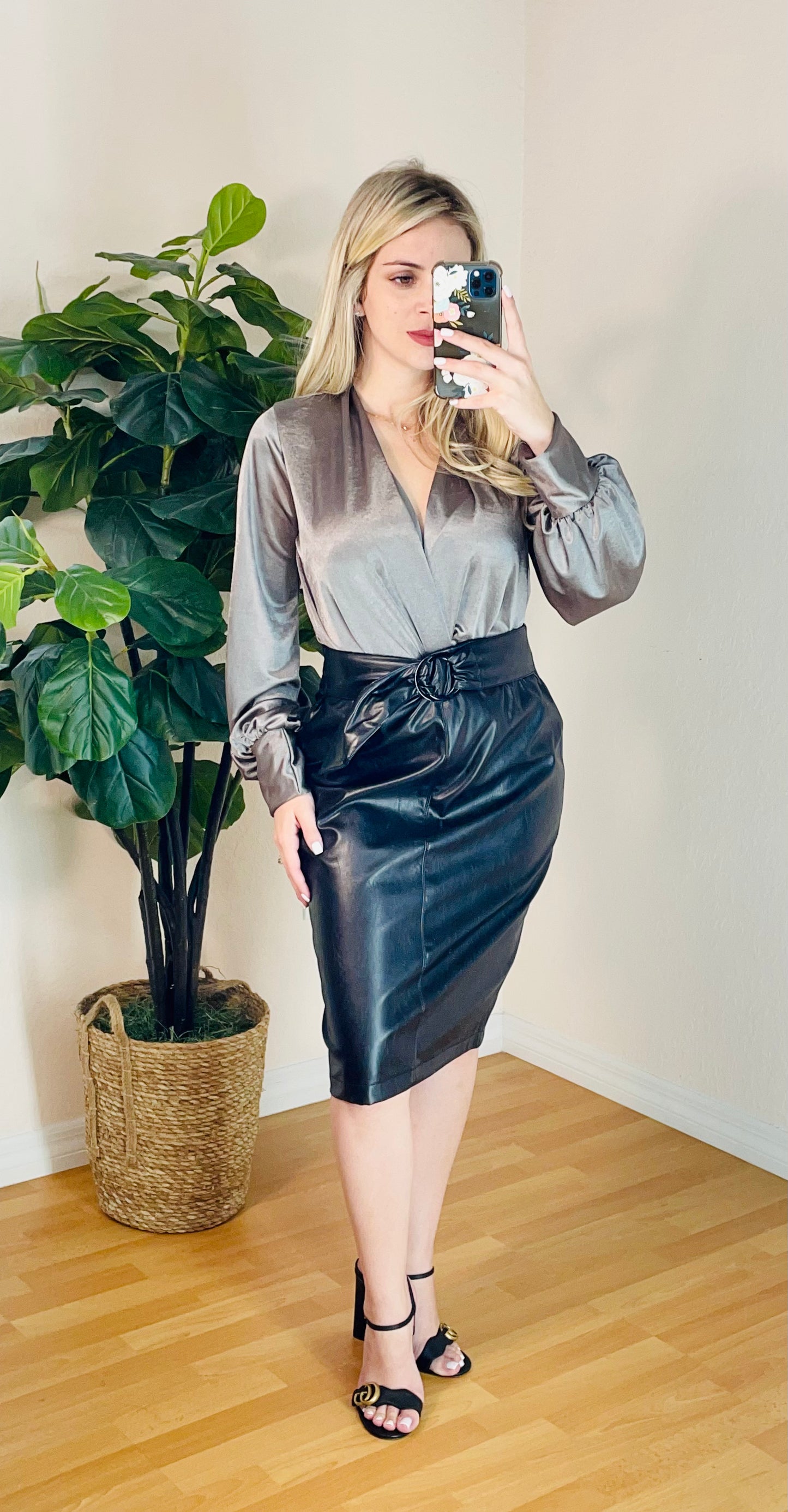 Silver metallic