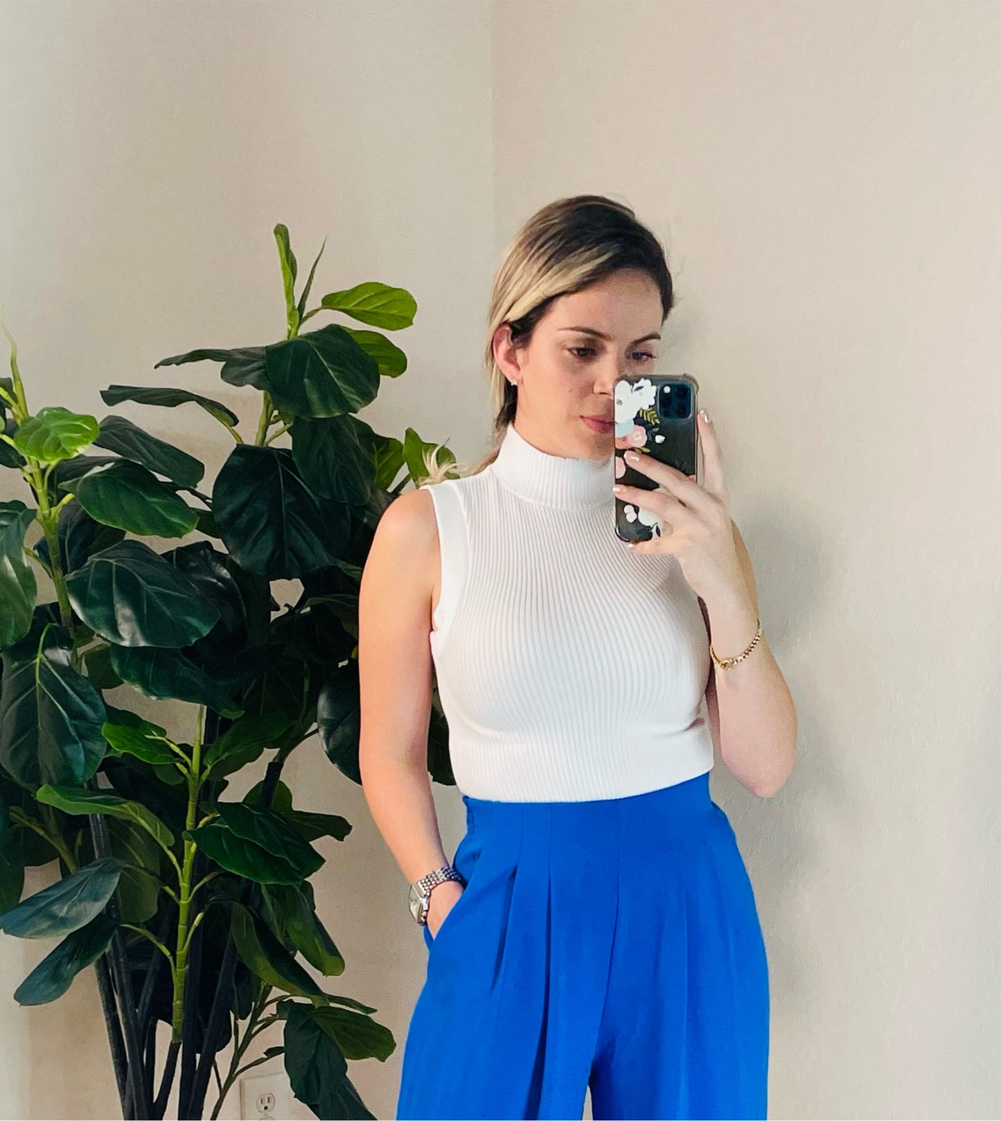 Akavir Basic top