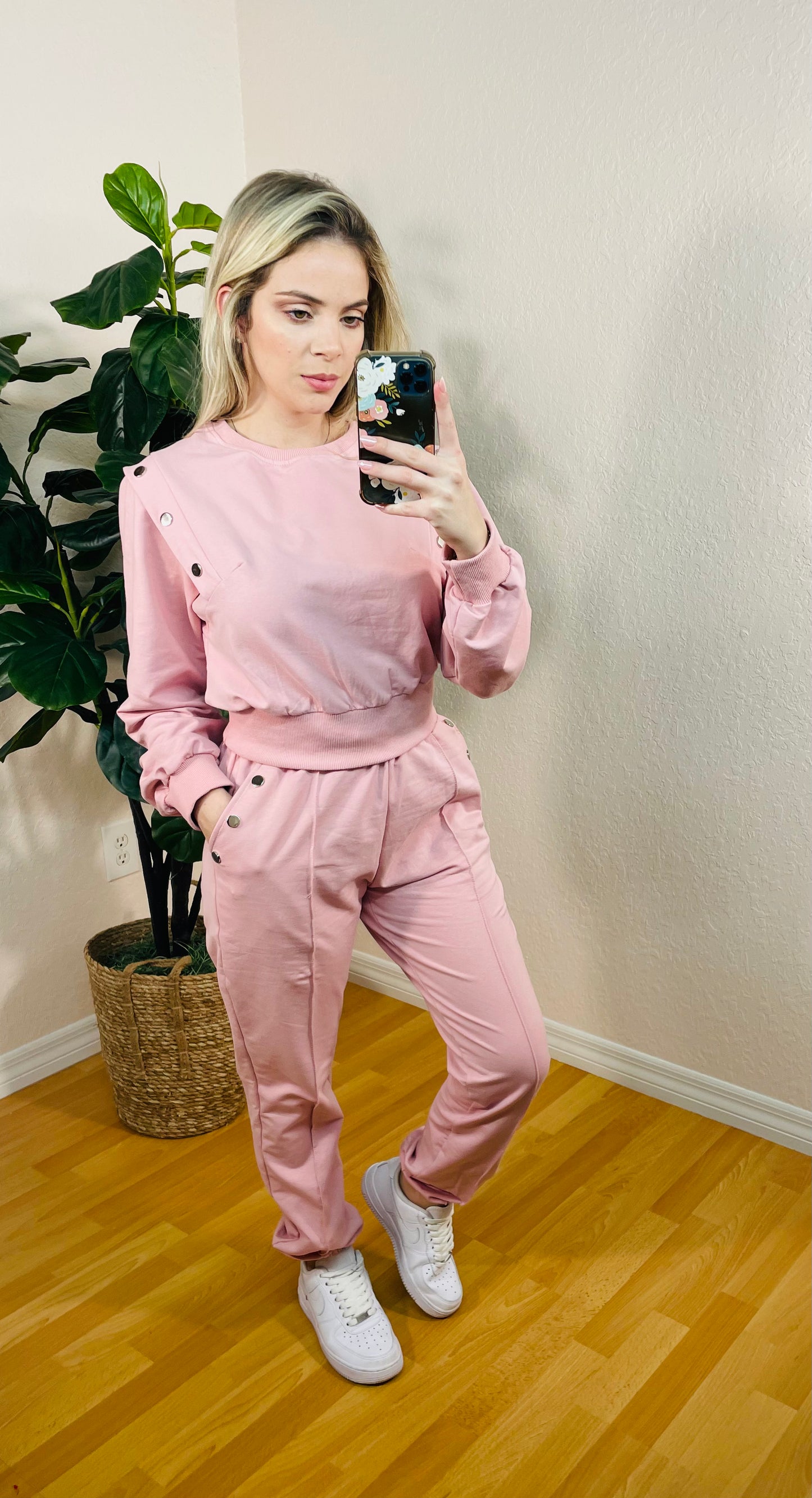 Julissa set