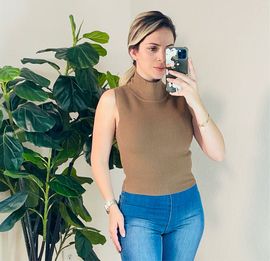 Akavir Basic Top
